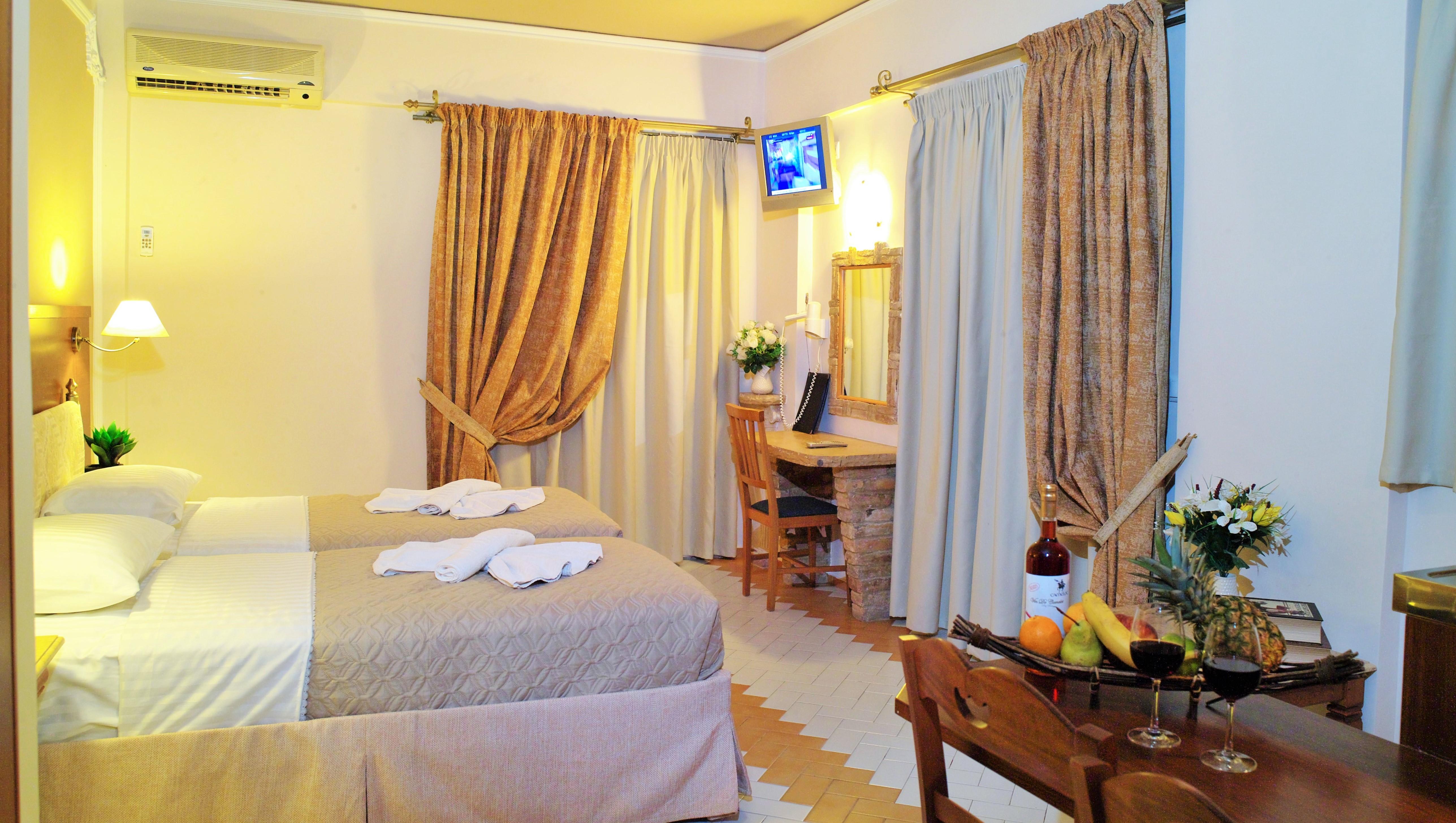 Aparthotel Camelot Royal Beds By Estia à Stalida Extérieur photo