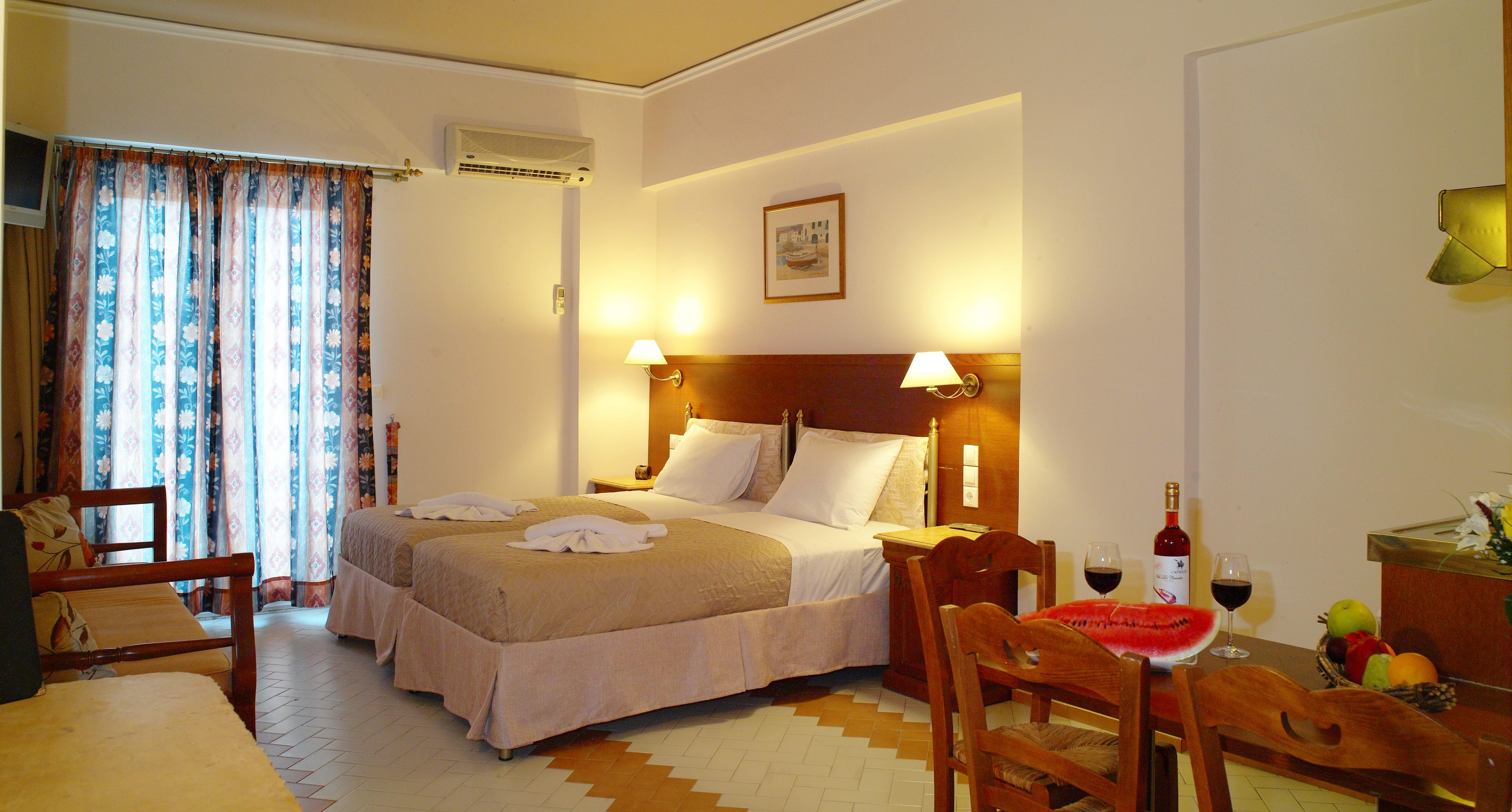 Aparthotel Camelot Royal Beds By Estia à Stalida Extérieur photo
