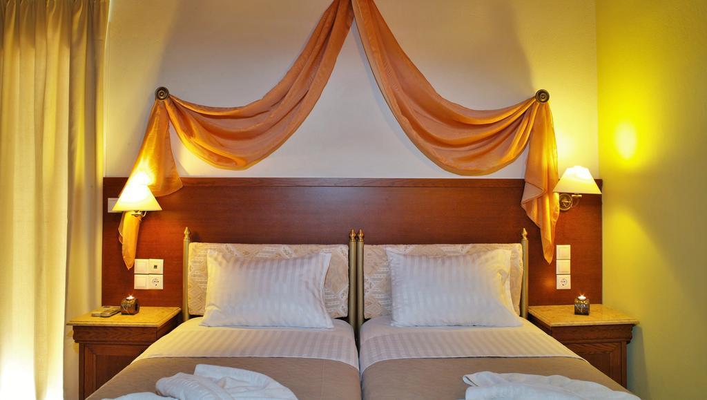 Aparthotel Camelot Royal Beds By Estia à Stalida Extérieur photo